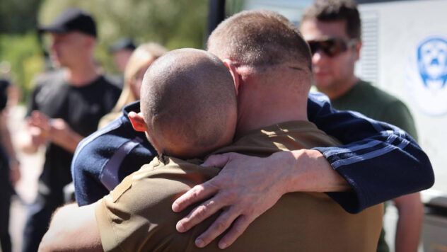 звільнений з полону