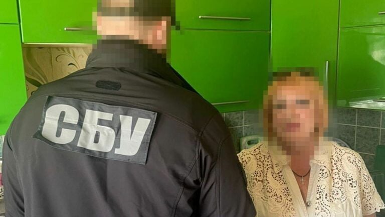 допомагала ворогові готувати атаки на Дружківку