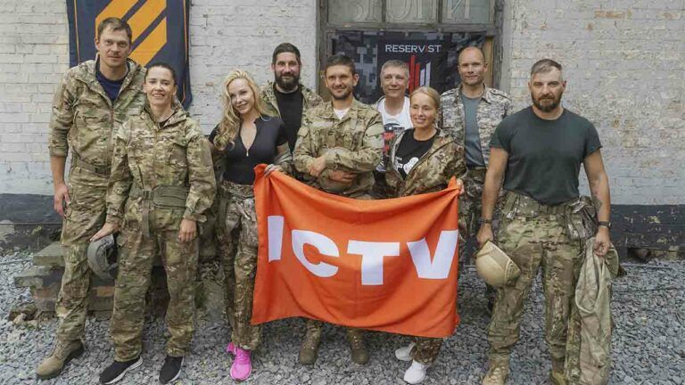 Зірки ICTV2 здобули "срібло" на благодійному турнірі