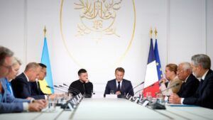 Зеленський візьме участь у переговорах Коаліції охочих