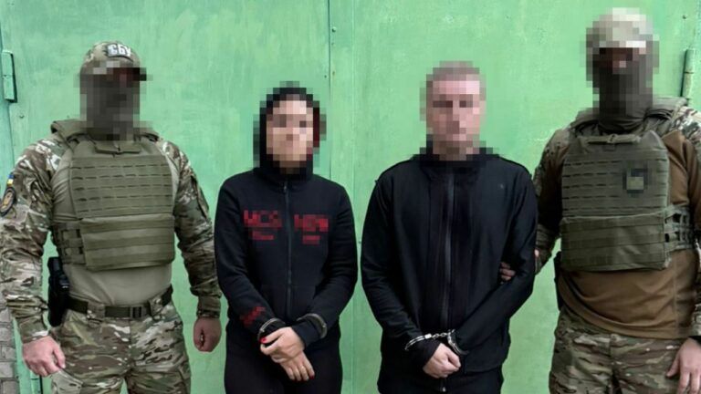 готувли підрив військових