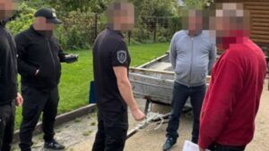 командир з рівного змушував будувати дім