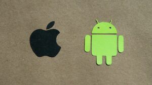 Apple та Android