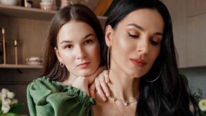 Маша Єфросиніна