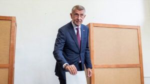 Бабиш заявил, что Украина якобы не готова к вступлению в ЕС