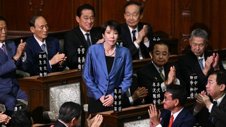 Санае Такаїті