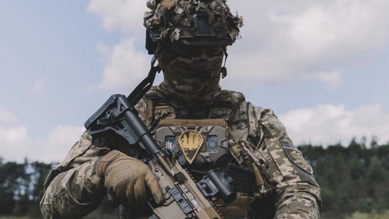 військовий дшв