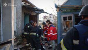 Вибухи в Чернігові та області 27 жовтня: є влучання у будинки та енергооб’єкт Чернігів, обстріл 27 жовтня