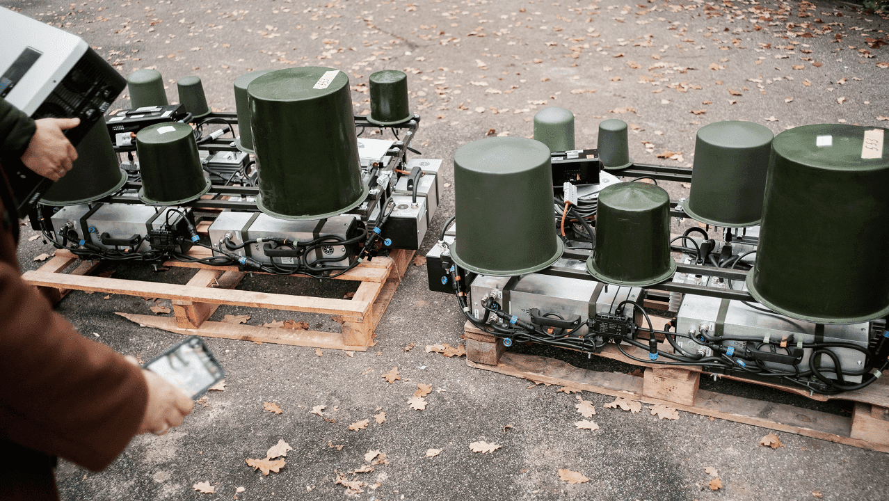 Усиление фронта: авиакомпания Украинские вертолеты передала помощь ПБС KRAKEN¹⁶⁵⁴ Фото 1 Авіакомпанія Українські вертольоти передає допомогу полку KRAKEN¹⁶⁵⁴: деталі Фото 1