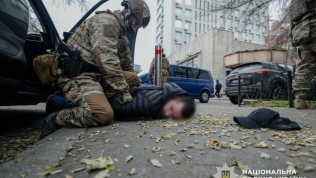 1 Нацполіція затримала шахраїв