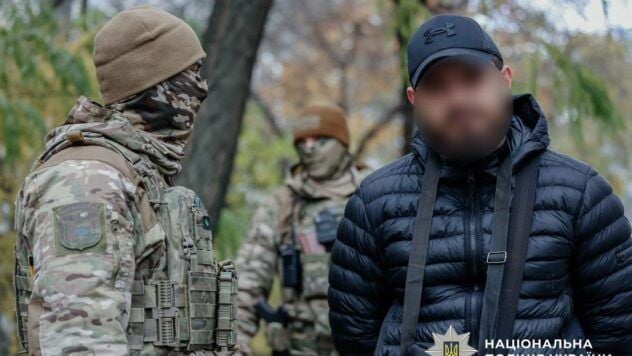 1 Нацполіція затримала шахраїв