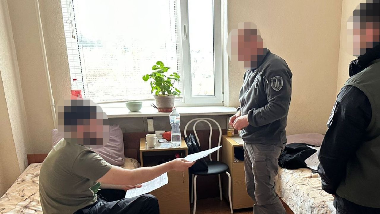 Poveljnik bataljona osumljen zaradi smrti vojakov v ruskem napadu v regiji Dnipropetrovsk