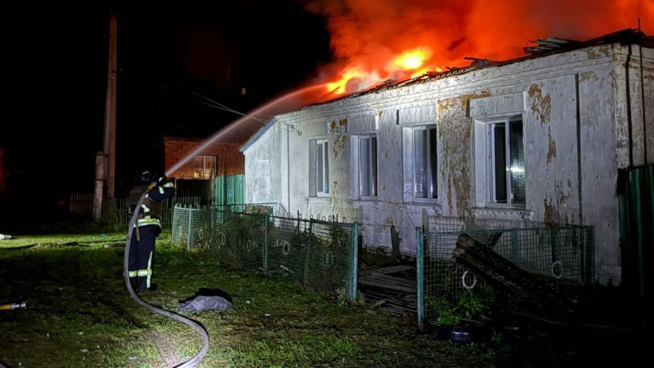 Обстрел Украины 19 ноября: удар по энергетике, 26 погибших в Тернополе, десятки раненых Фото 6 Массированный обстрел Украины 19 ноября 2025 года: где были прилеты ракет РФ Фото 6