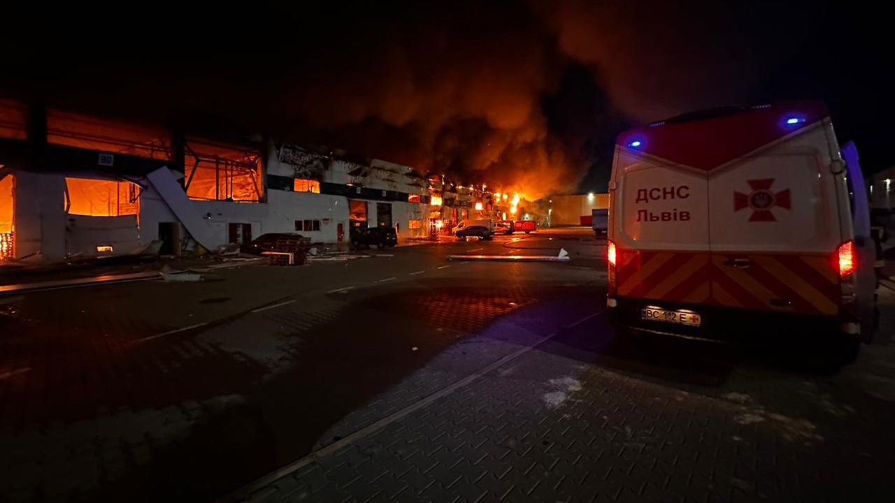 Обстрел Украины 19 ноября: удар по энергетике, 26 погибших в Тернополе, десятки раненых Фото 5 Массированный обстрел Украины 19 ноября 2025 года: где были прилеты ракет РФ Фото 5