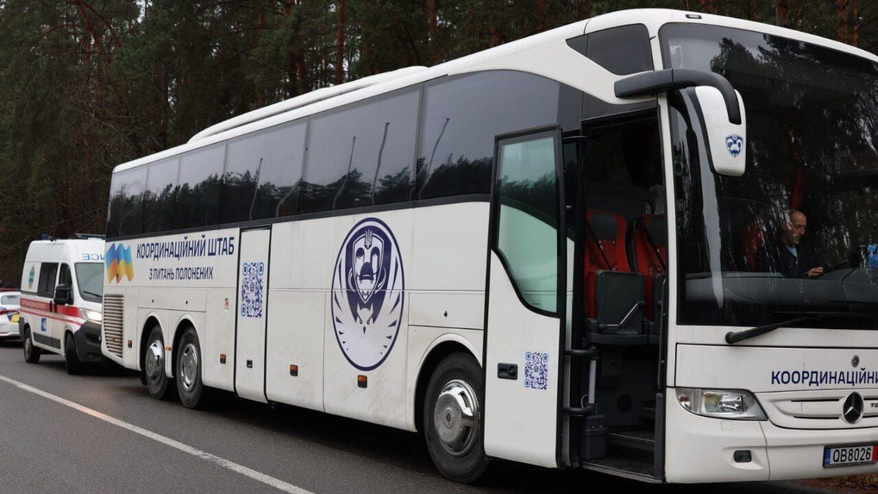 V Ukrajino se je vrnilo 31 Ukrajincev, ki so bili pridržani v Belorusiji