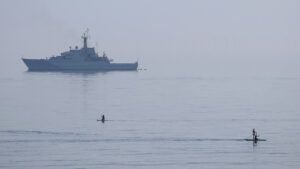 Британский флот перехватил корвет и танкер РФ в своих водах после инцидента с лазерами Британский флот перехватил российский корвет и танкер в своих водах