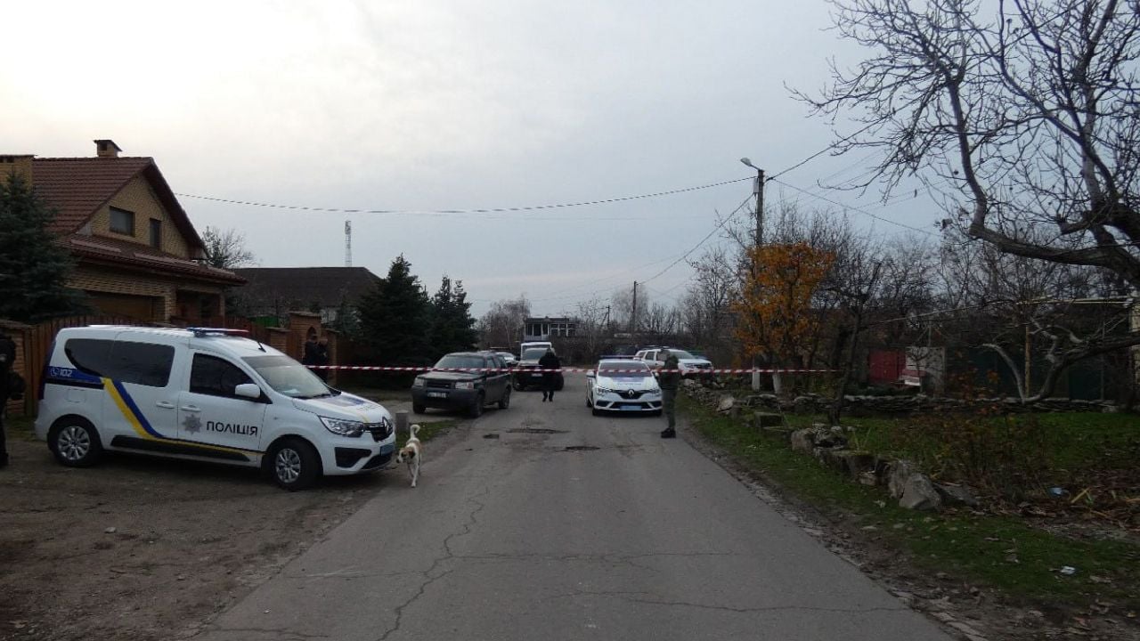 Pijani policist v bližini Zaporožja streljal in ranil tri vojake