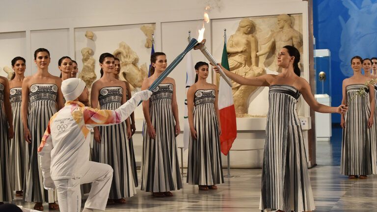 Олимпийские игры-2026: в Греции состоялась церемония зажжения олимпийского огня