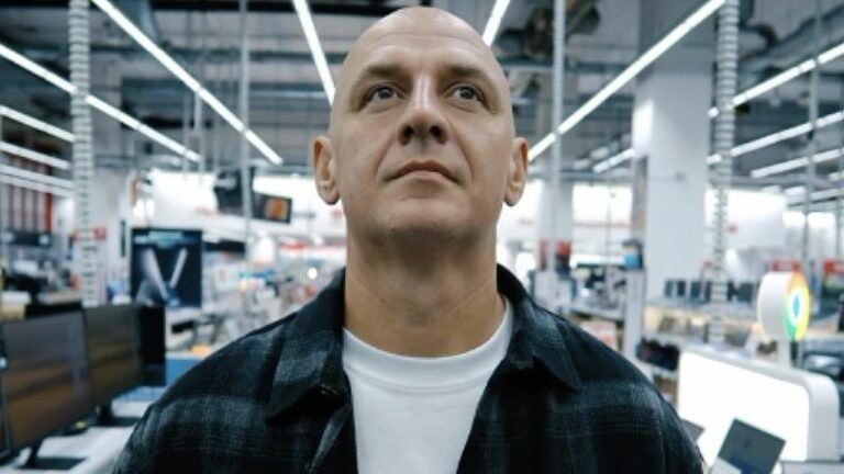 у якому стані продюсер