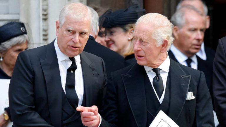 принц Ендрю та Чарльз III