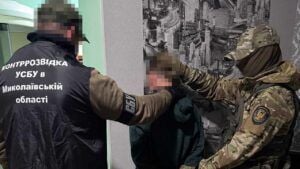 Готовил подрыв авто с военными: в Николаеве задержали 20-летнего агента ФСБ СБУ затримала агента ФСБ у Миколаєві