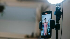 Чи має ФОП платити податки з монетизації YouTube: поради адвоката для блогерів чи має ФОП платити податки з монетизації YouTube