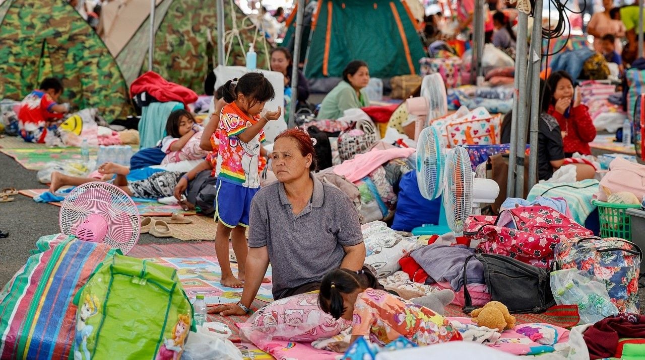 Бої на кордоні Таїланду й Камбоджі спалахнули з новою силою: що там відбувається Фото 2 Конфлікт Таїланду й Камбоджі: тайська армія проводить операцію у провінції Трат Фото 2
