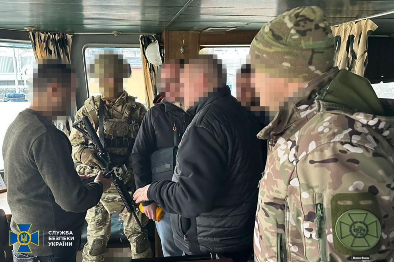 В одесском порту арестовали судно теневого флота РФ, которое вывозило зерно через Крым Фото 1 В Одеському порту арештували судно тіньового флоту Росії Фото 1
