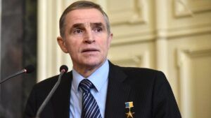 Сына космонавта Каденюка нашли мертвым в квартире в Киеве: что известно Леонід Каденюк