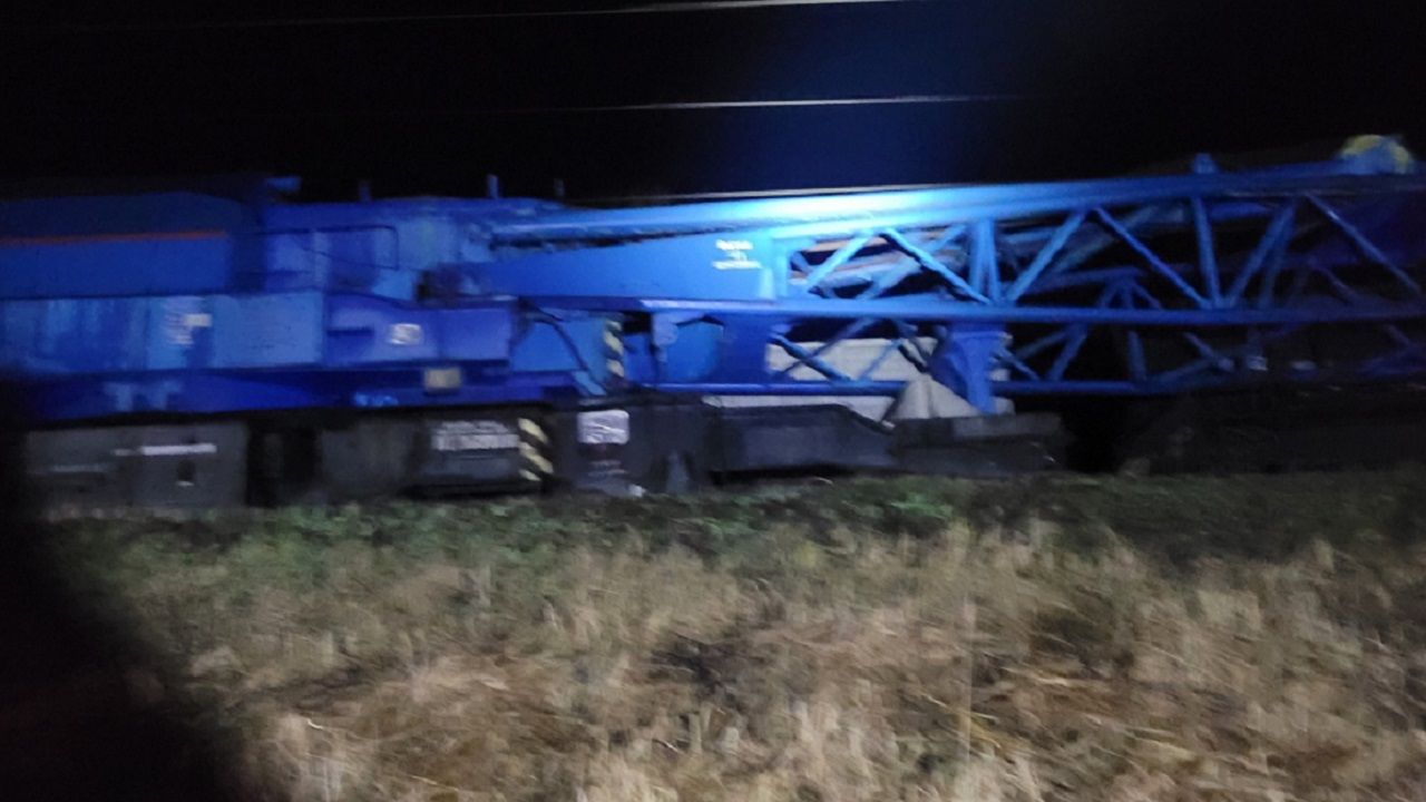 Біля Коростеня на Житомирщині зійшов із колій вантажний поїзд