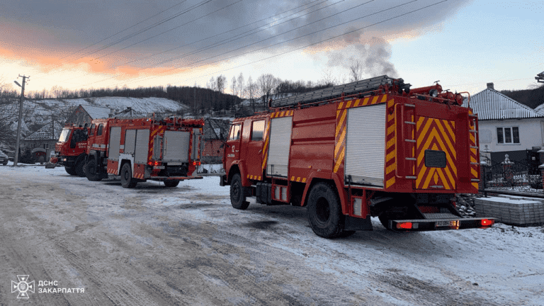 На Закарпатті загорілася магістральна газова труба