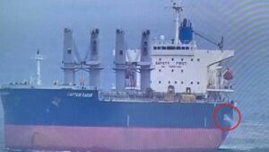 Удар РФ по гражданским кораблям: Emmakris III и Captain Karam под атакой