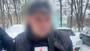 У Харкові затримала чоловіка, який вистрелив у військовослужбовця ТЦК та СП
