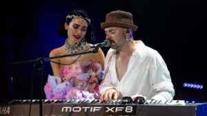 Adam, Саша Норова