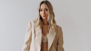 Катерина Репяхова