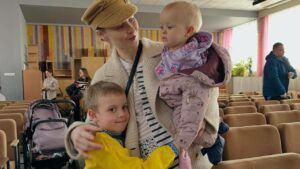 Анна. Сагайдачна з дітьми