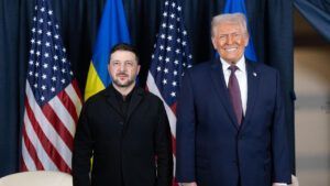 Зеленський закликав Трампа залишатися на боці України