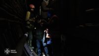 Рятувальники евакуювали пасажирів з метро