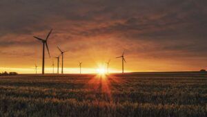 Українці бачать у відновлюваній енергетиці ключ до автономії громад і незалежності держави