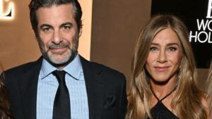 Дженніфер Еністон та Джим Кертіс