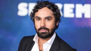 Звезда Теории большого взрыва тайно оплачивает медицинские счета случайных семей Кунал Наяр