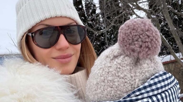 Леся Нікітюк показала нові фото 8-місячного сина Оскара