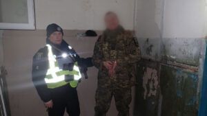 напад з ножем у Києві