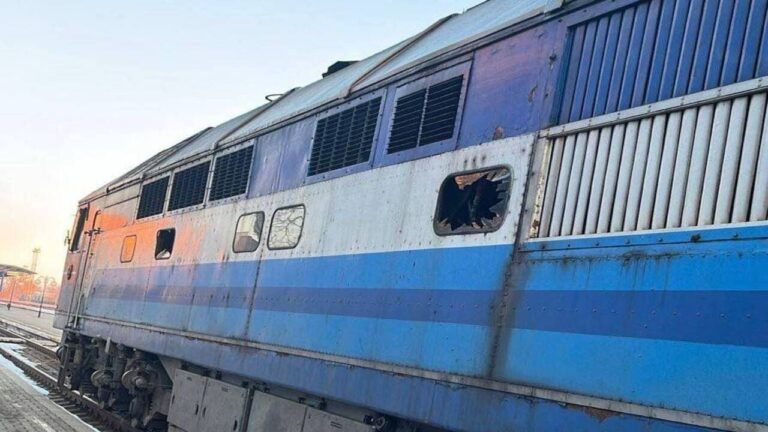 Потяг Київ-Суми