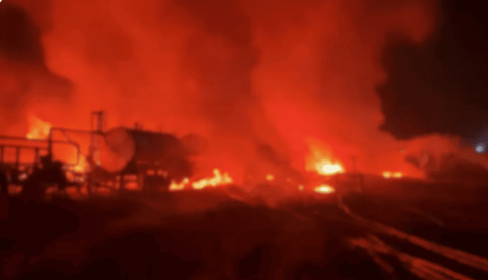 РФ ударила дронами по об’єктах Нафтогазу на Полтавщині: спалахнула пожежа