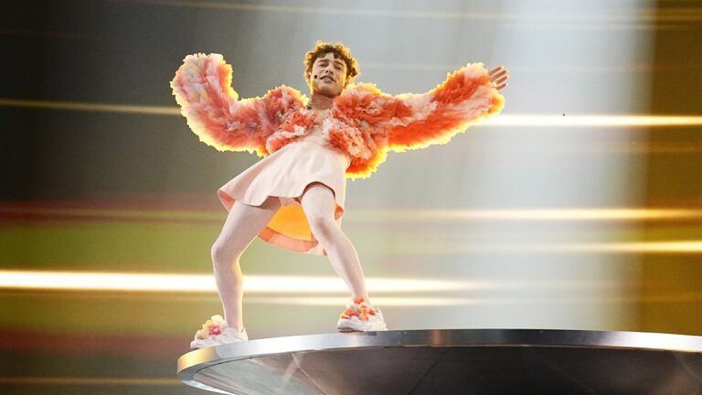 Nemo заспівали українською на концерті Jerry Heil у Києві