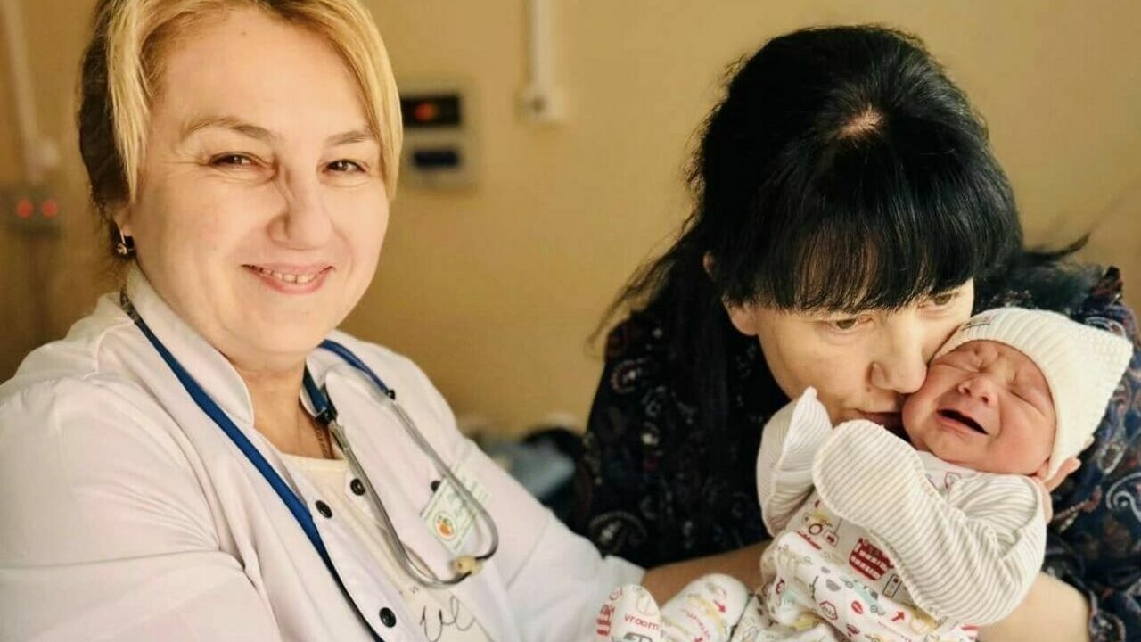 народила сьому дитину